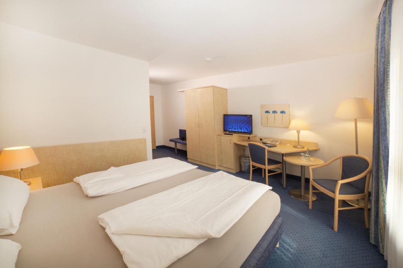 Fairway Hotel Sankt Leon-Rot Buitenkant foto
